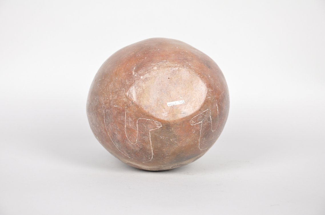 Inca Period Chancey Area Carved Effigy Pottery Vessel, photo 6 of 6
