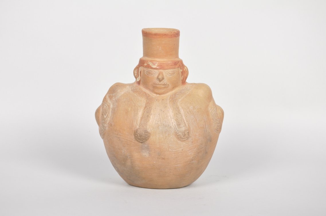 Moche Figural Ceramic Jar with Jaguar Heads, photo 2 of 6