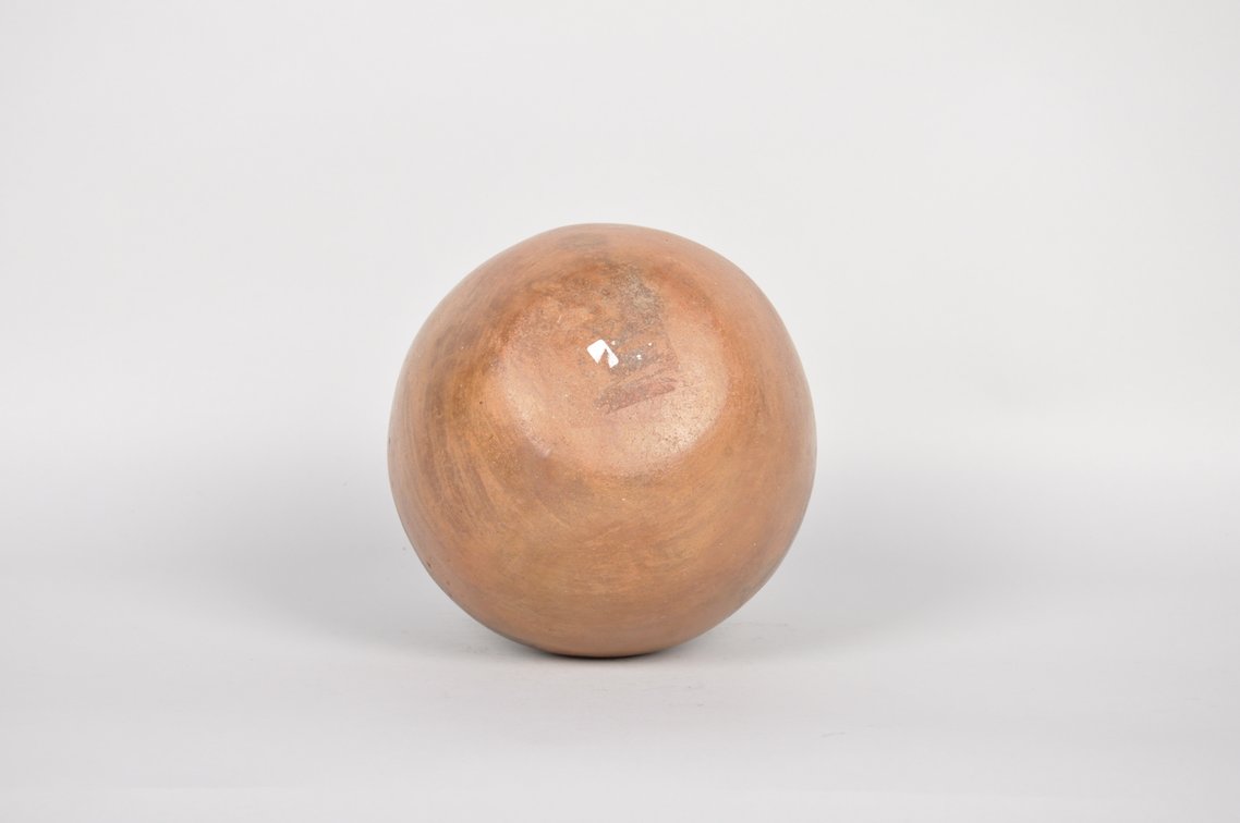 Nazca Effigy Form Polychrome Clay Vessel, photo 6 of 6