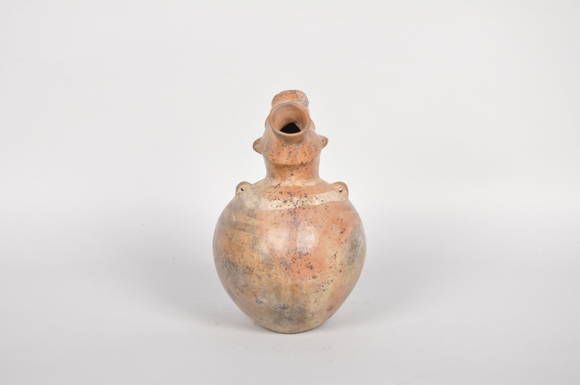 Jalisco Pre-Columbian Figural Spout Vessel, photo 4 of 6