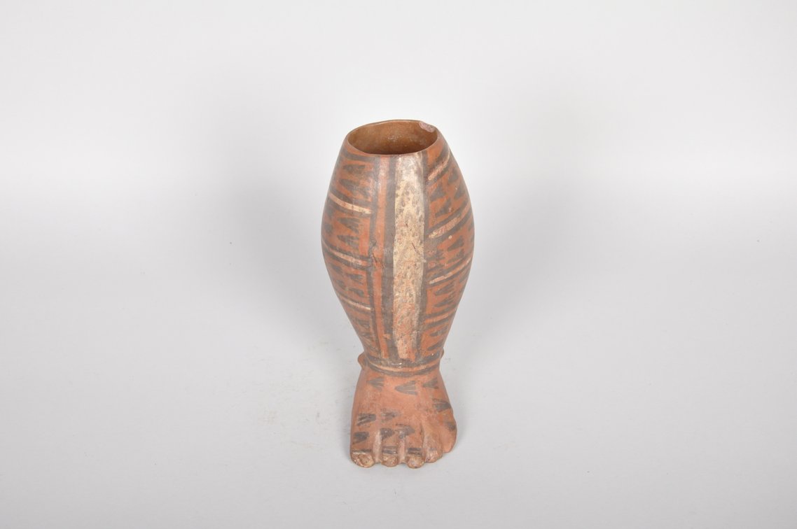 Wari (Huari) Foot and Calf Vessel, photo 2 of 6