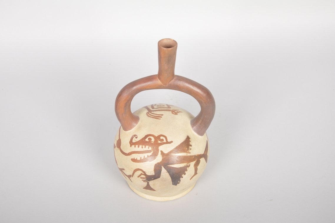 Moche Stirrup Spout Ceramic Vessel, photo 2 of 6