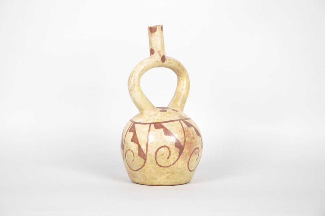 Moche Stirrup Spout Ceramic Vessel, photo 3 of 6