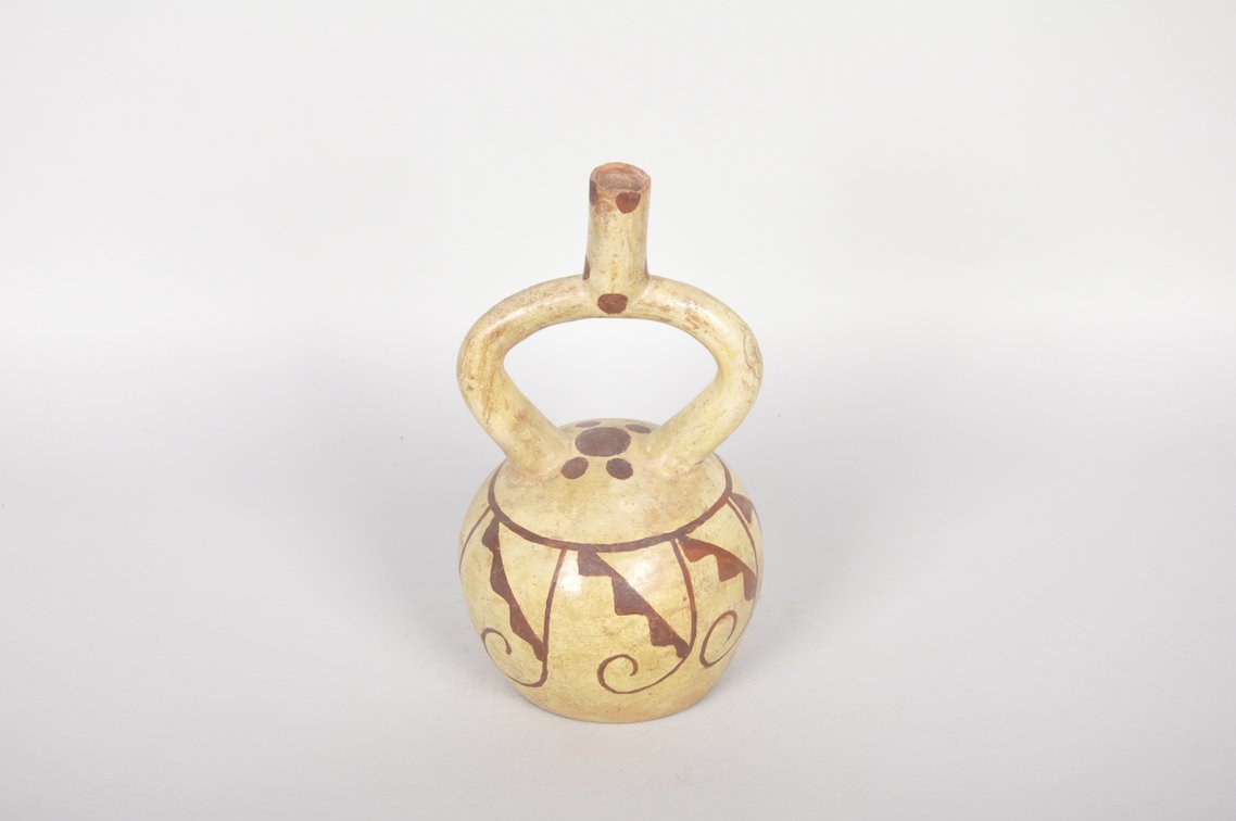 Moche Stirrup Spout Ceramic Vessel, photo 5 of 6