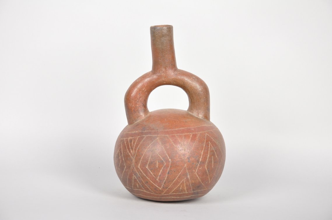 Nazca Peruvian Stirrup Vessel, photo 2 of 6