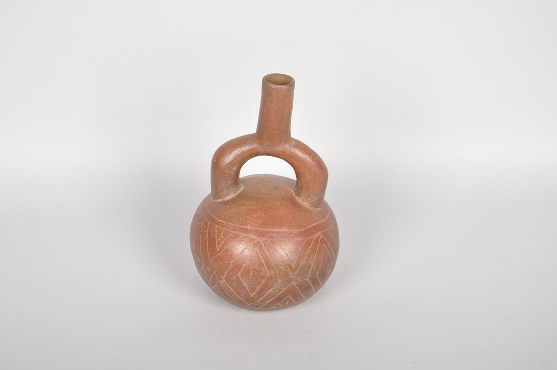 Nazca Peruvian Stirrup Vessel, photo 5 of 6