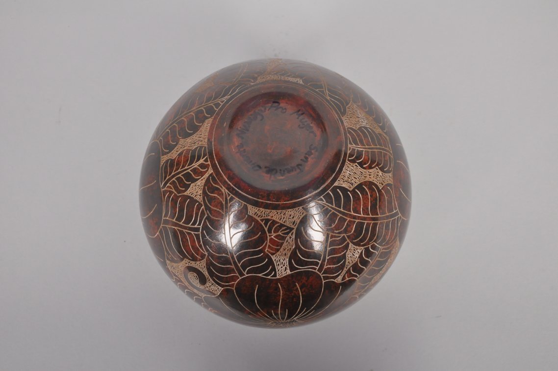 Guadalupe Canda, San Juan Pottery Jar with Lid, photo 8 of 13