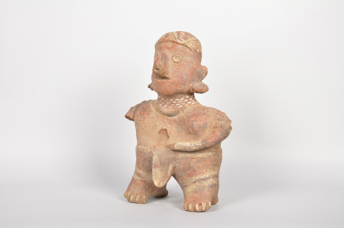Pre-Columbian Nayarit Clay Male Figure, photo 3 of 6