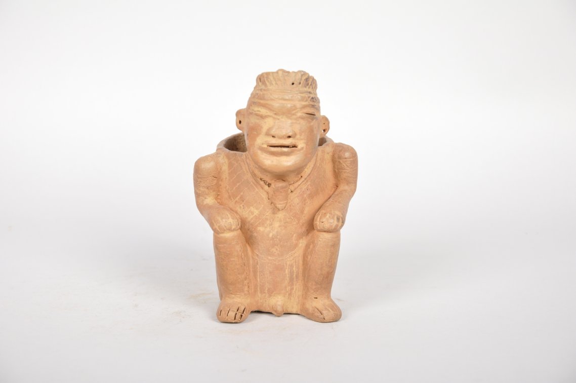 Calima Pottery Man and Woman Cargador Vessels, photo 8 of 13