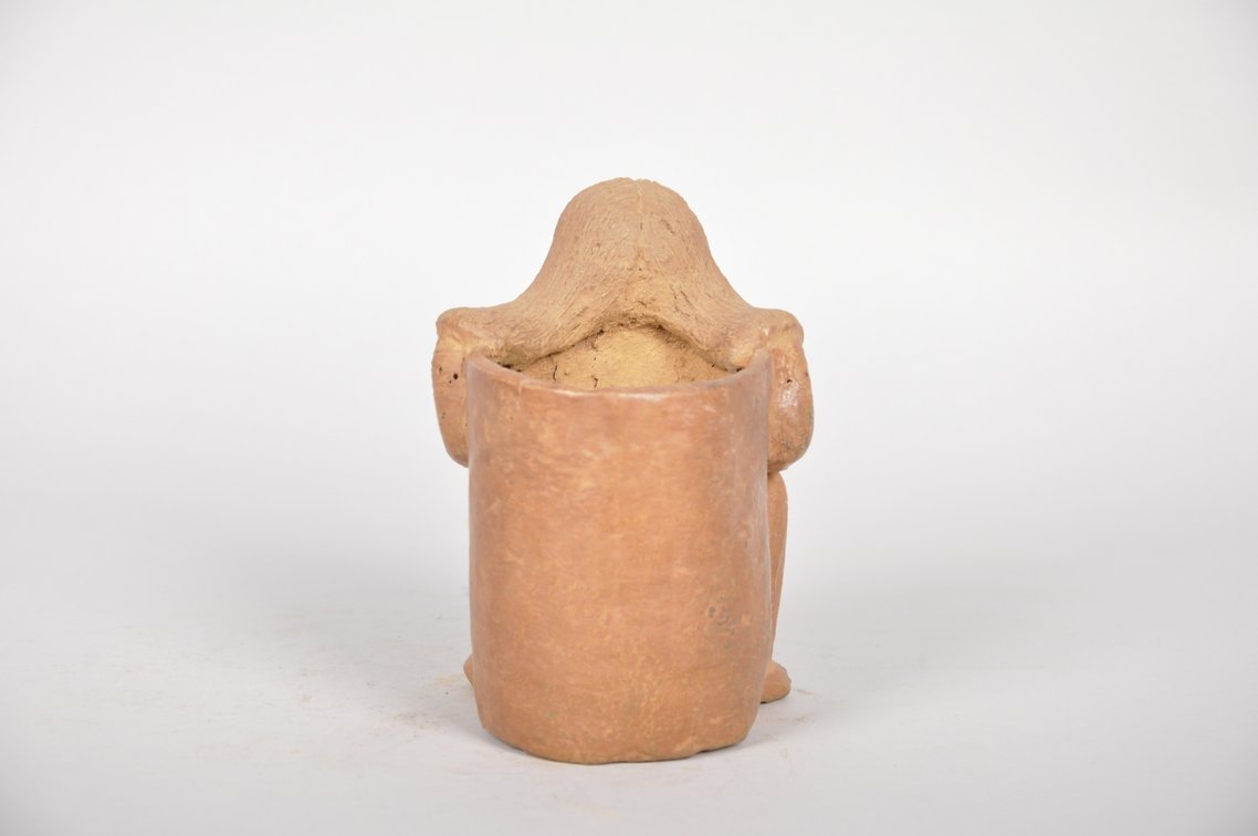 Calima Pottery Man and Woman Cargador Vessels, photo 7 of 13