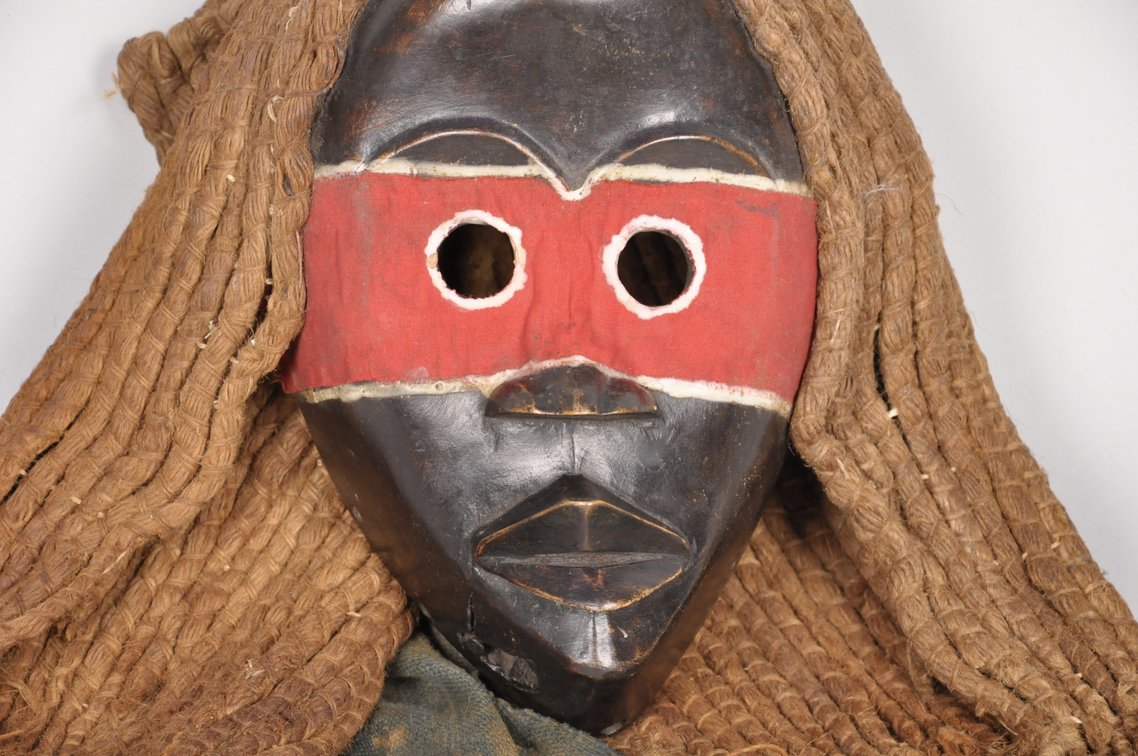 Dan Gunye ge Mask, Race Mask, Ivory Coast, photo 2 of 7