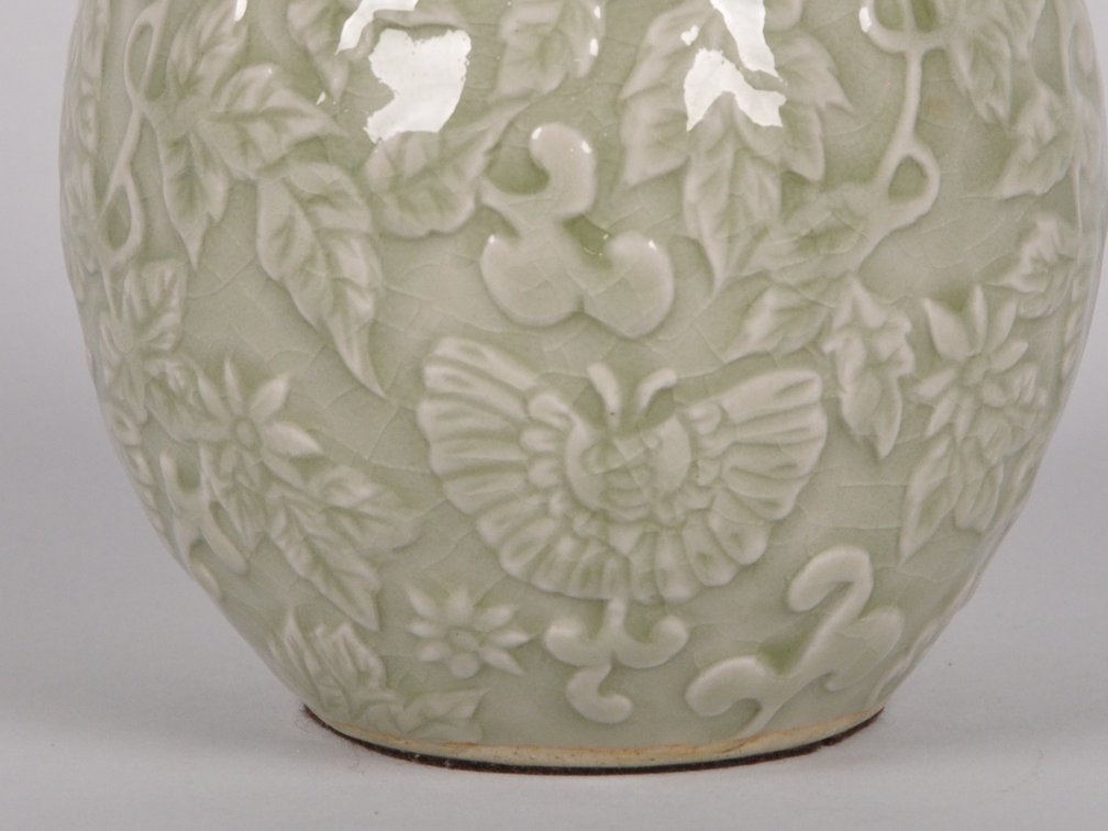 Thai Ceramic Celadon Vase, photo 5 of 8