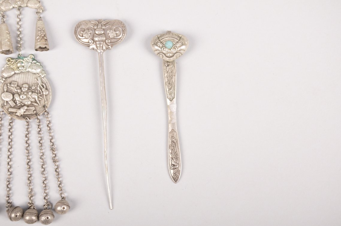 Silver Colored White Bronze Chinese Hairpins and Pendant, photo 6 of 22