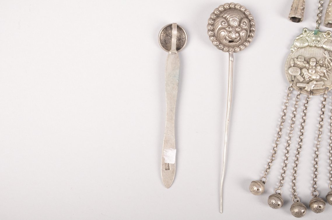 Silver Colored White Bronze Chinese Hairpins and Pendant, photo 8 of 22