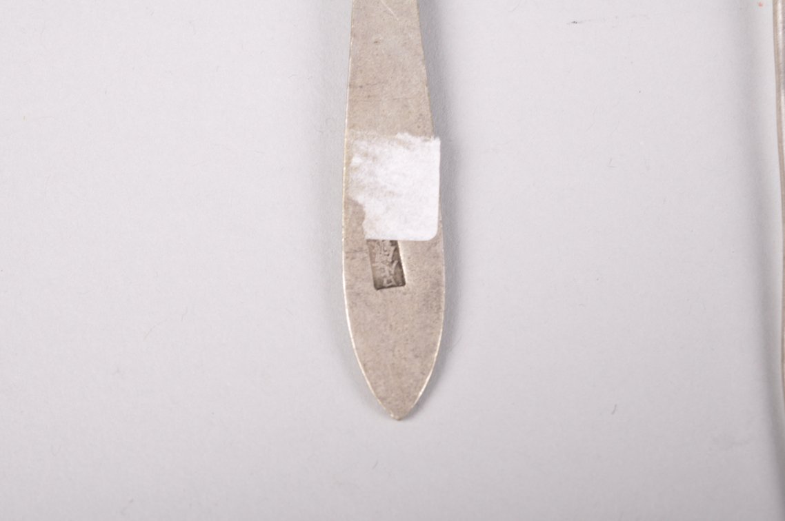 Silver Colored White Bronze Chinese Hairpins and Pendant, photo 16 of 22