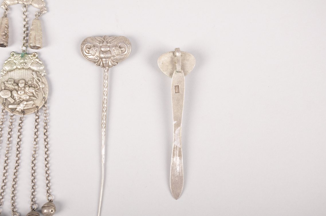Silver Colored White Bronze Chinese Hairpins and Pendant, photo 12 of 22