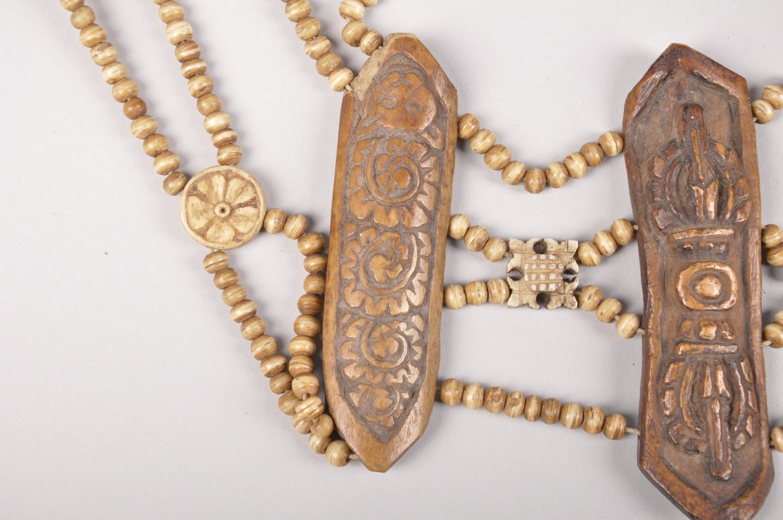 Tibetan 18th Century Yak Bone Breast Plate, photo 7 of 16