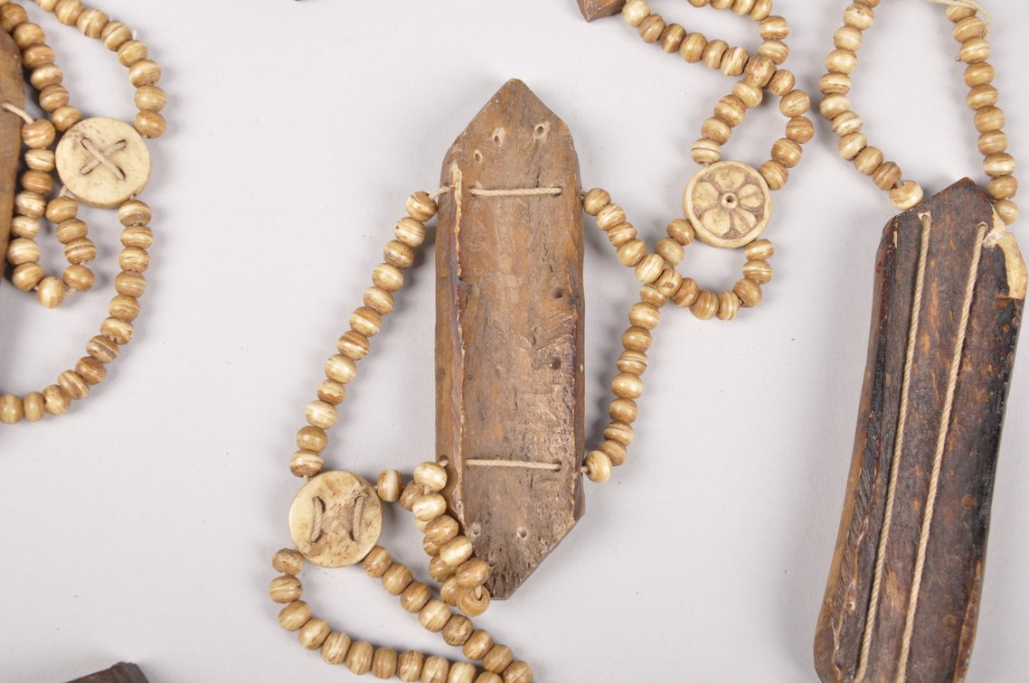 Tibetan 18th Century Yak Bone Breast Plate, photo 15 of 16