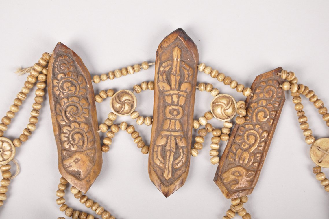 Tibetan 18th Century Yak Bone Breast Plate, photo 11 of 16