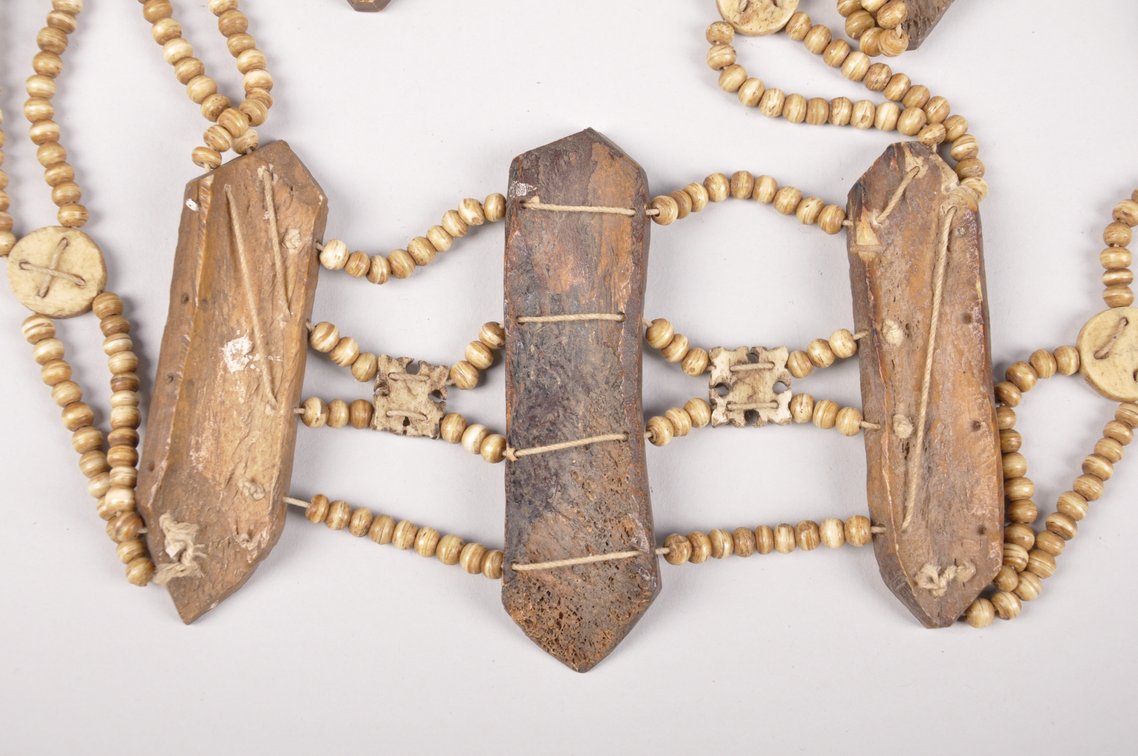 Tibetan 18th Century Yak Bone Breast Plate, photo 14 of 16
