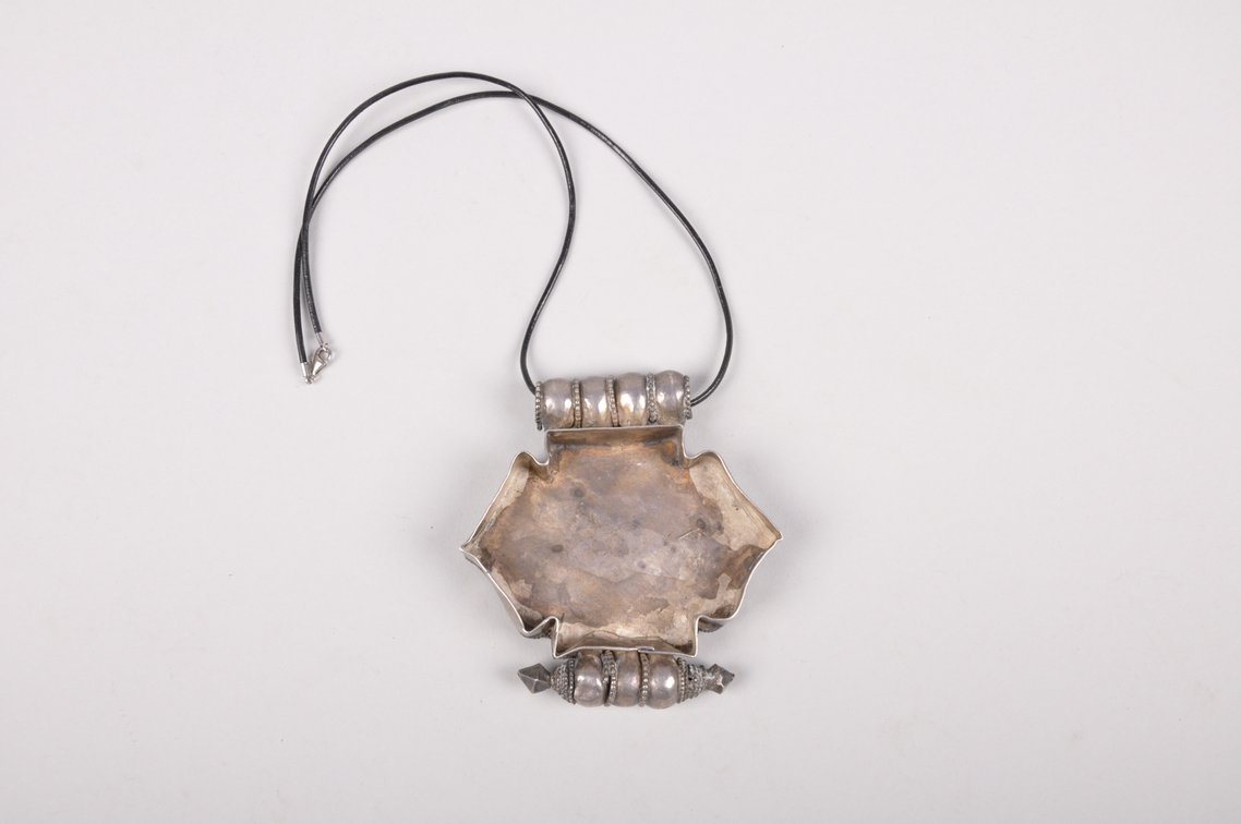 Gold and Coral Silver Indian Pendent, photo 3 of 8