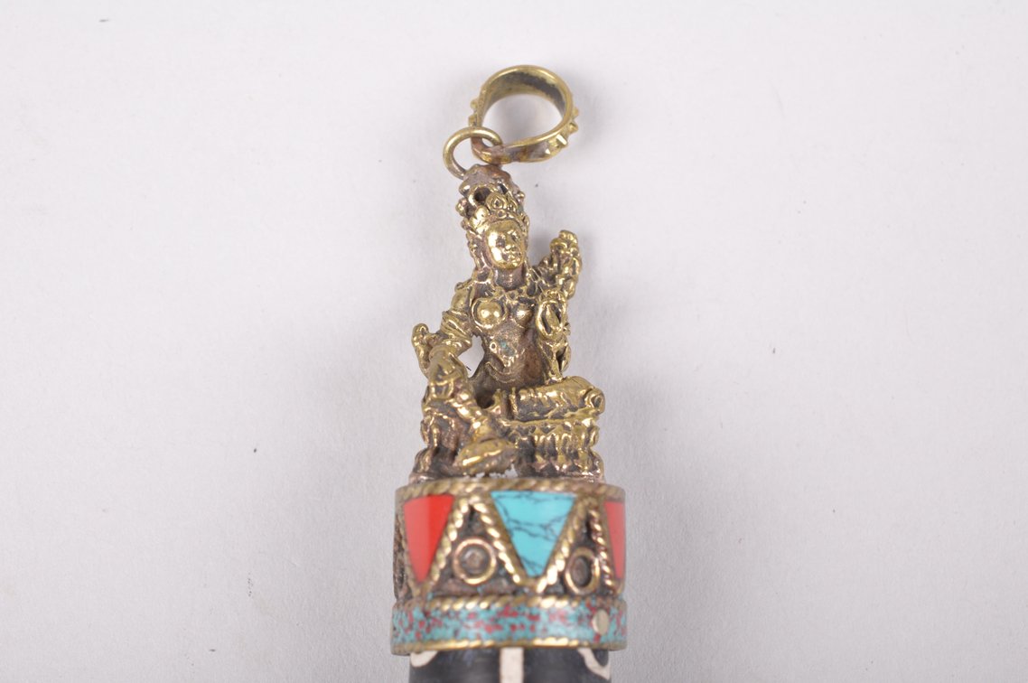 Four Chinese Tibetan Dzi Beads, photo 12 of 13
