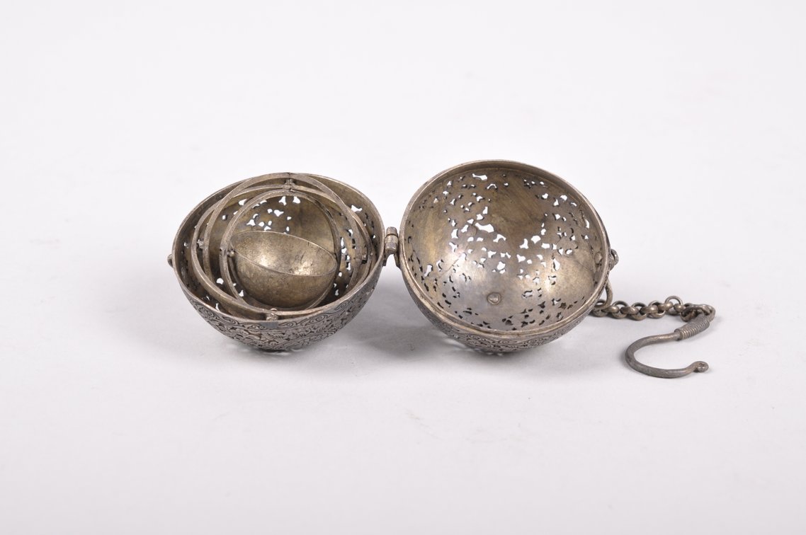 Bronze Chinese Incense Burners, photo 11 of 14