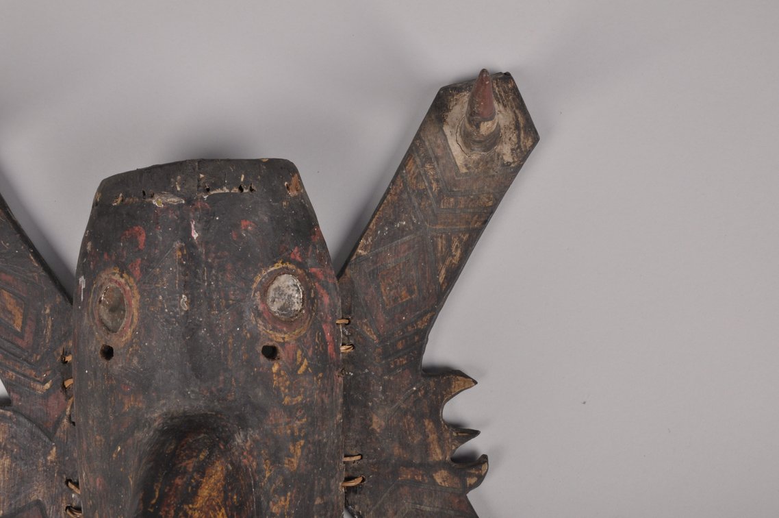 UDOQ Dance Mask Borneo Kalimantan Island Indonesia, photo 2 of 11