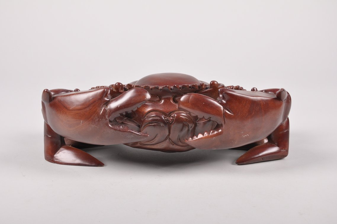 Carved Wooden Teak or Mahogany Crabs, photo 4 of 17