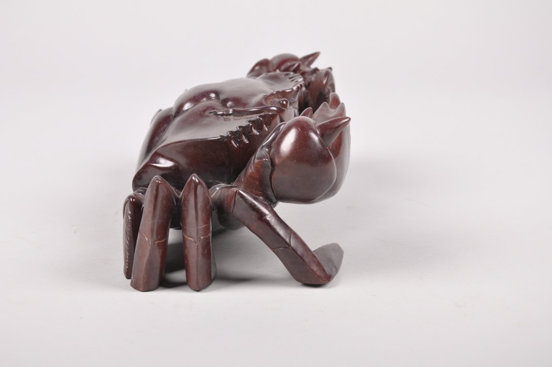 Carved Wooden Teak or Mahogany Crabs, photo 13 of 17