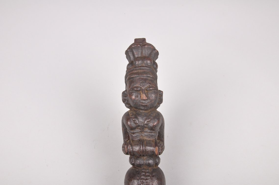 Deity Architectural Ornament 18th Century India, photo 2 of 7