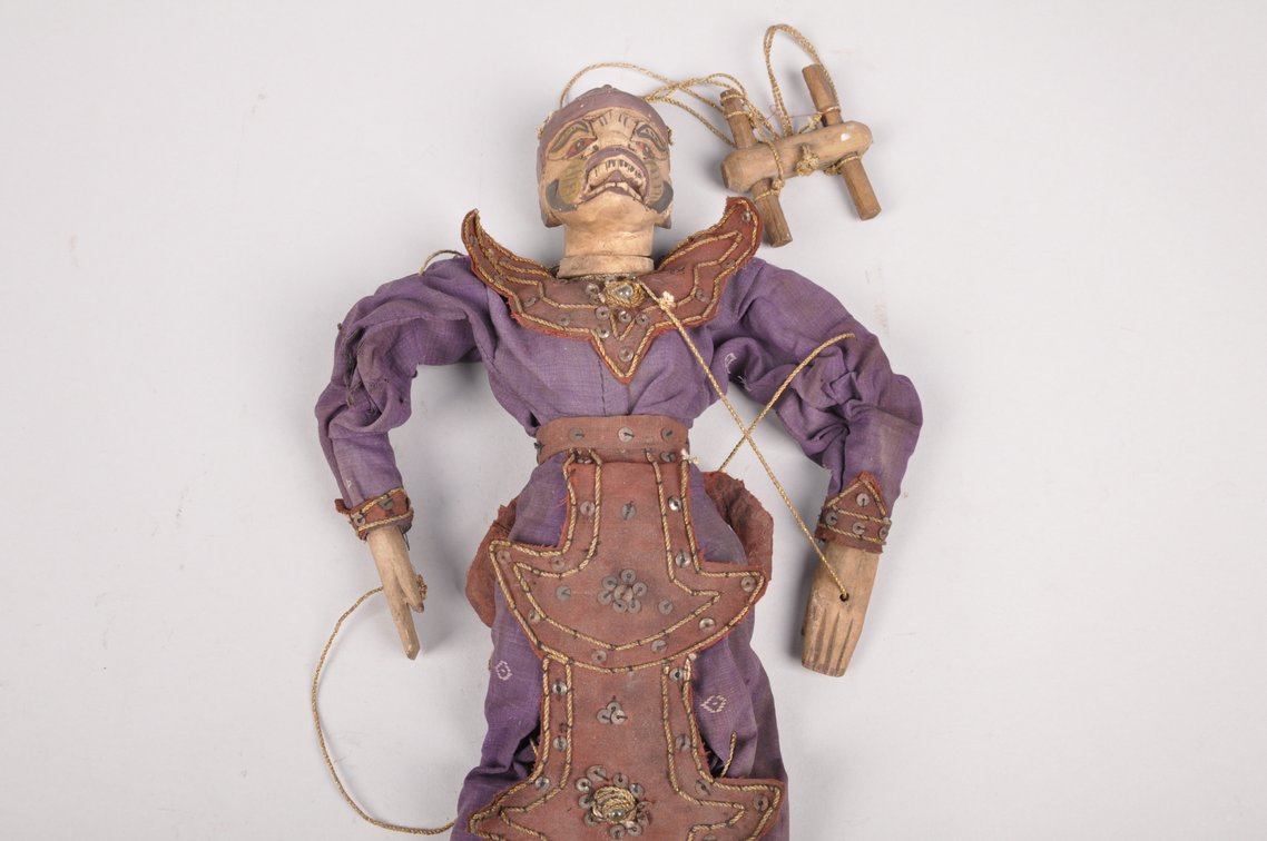 Root Carving and Yaksha Guradian Demon Puppet, photo 3 of 14
