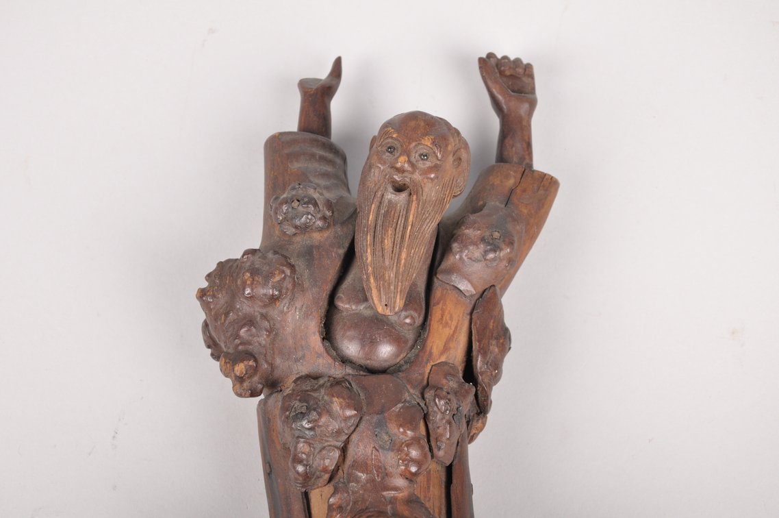 Root Carving and Yaksha Guradian Demon Puppet, photo 10 of 14