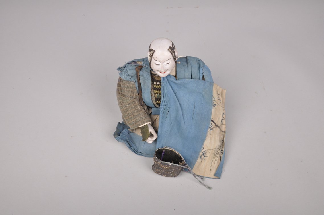 Japanese Samurai Male and Female Edo Period Dolls, photo 8 of 18
