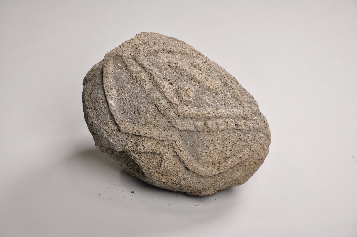 Lava Rock Carved Vessel, Nicoya Culture, photo 2 of 16