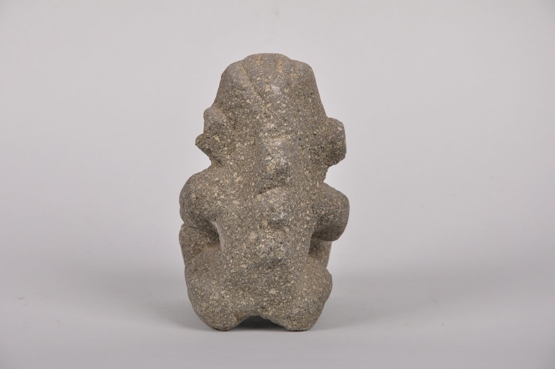 Pre Columbian Costa Rican Stone Figure with a Pot, photo 5 of 7