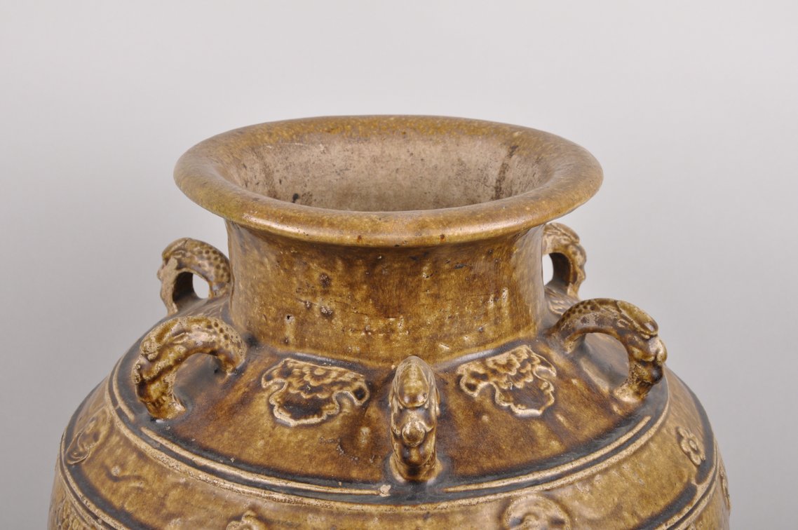 16th or 17th Century Chinese Brown Glazed Martaban Jar, photo 7 of 8