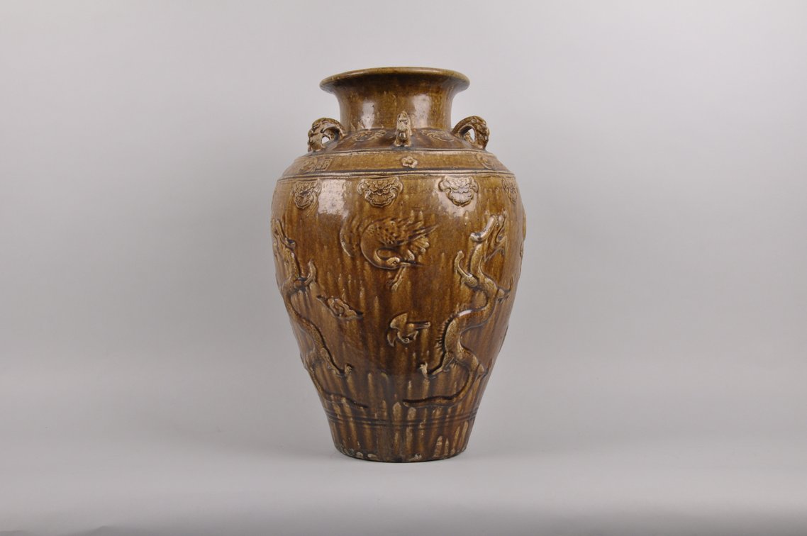 16th or 17th Century Chinese Brown Glazed Martaban Jar, photo 2 of 8