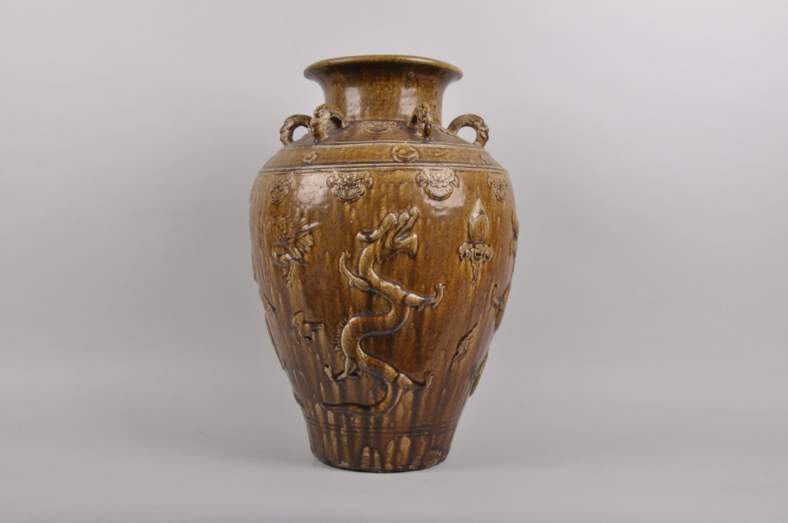 16th or 17th Century Chinese Brown Glazed Martaban Jar, photo 3 of 8