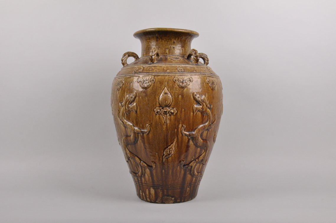 16th or 17th Century Chinese Brown Glazed Martaban Jar, photo 4 of 8
