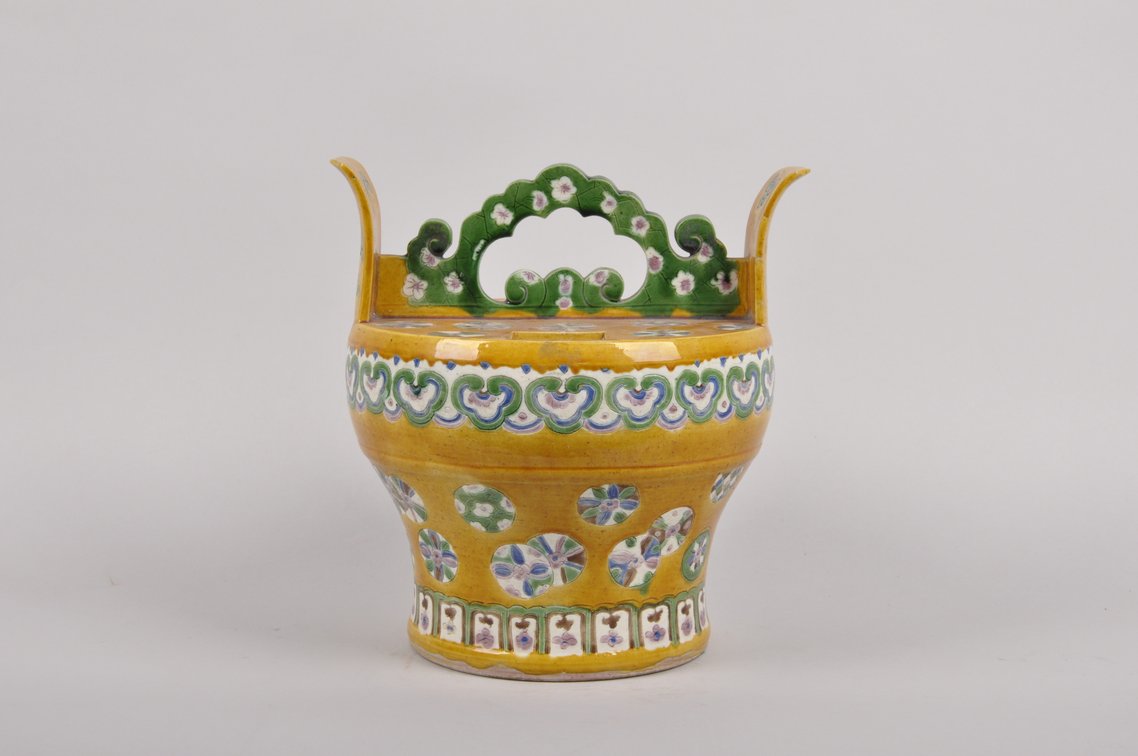 Chinese Sancai Water Pot, photo 4 of 9