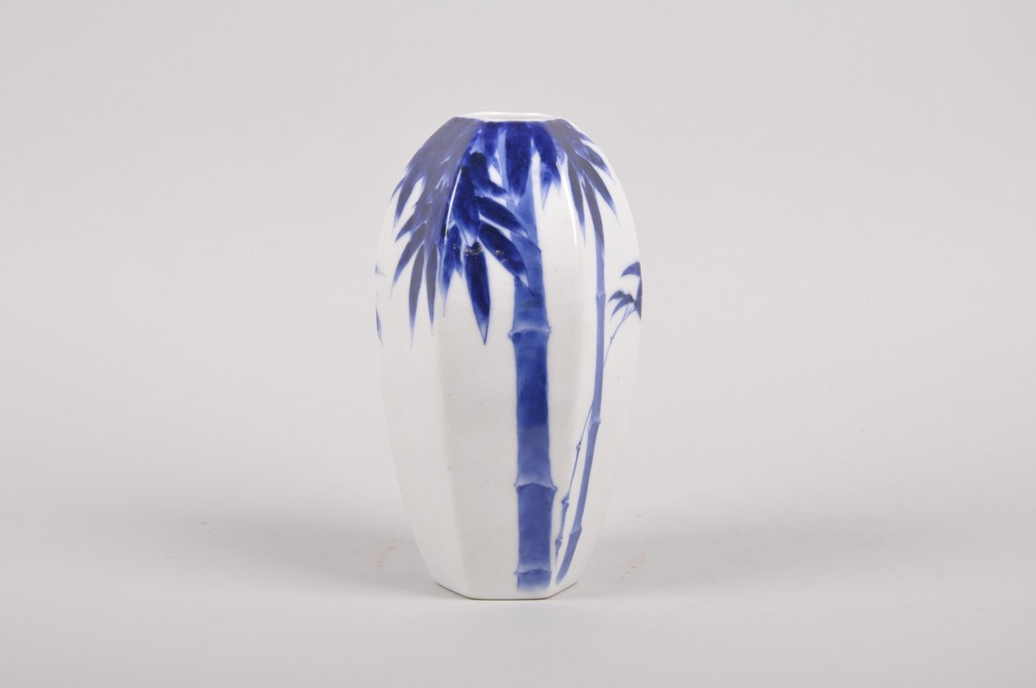 Tominaga Genroku, Bamboo Porcelain Vase, photo 2 of 8