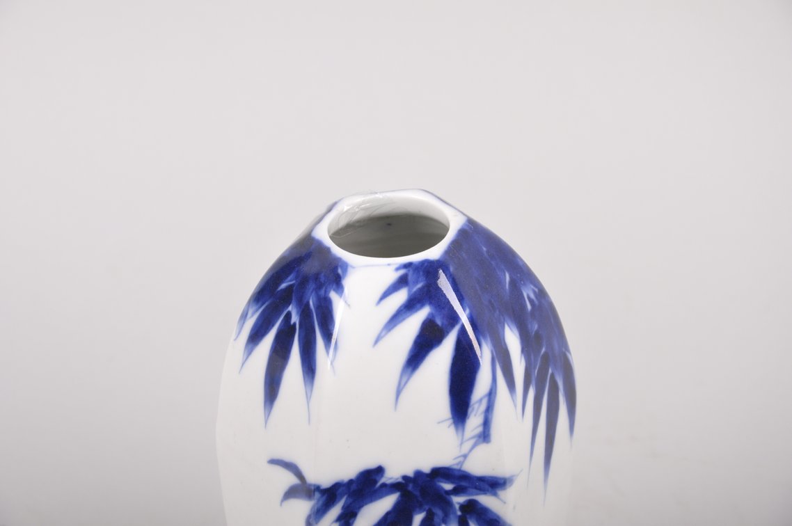 Tominaga Genroku, Bamboo Porcelain Vase, photo 6 of 8