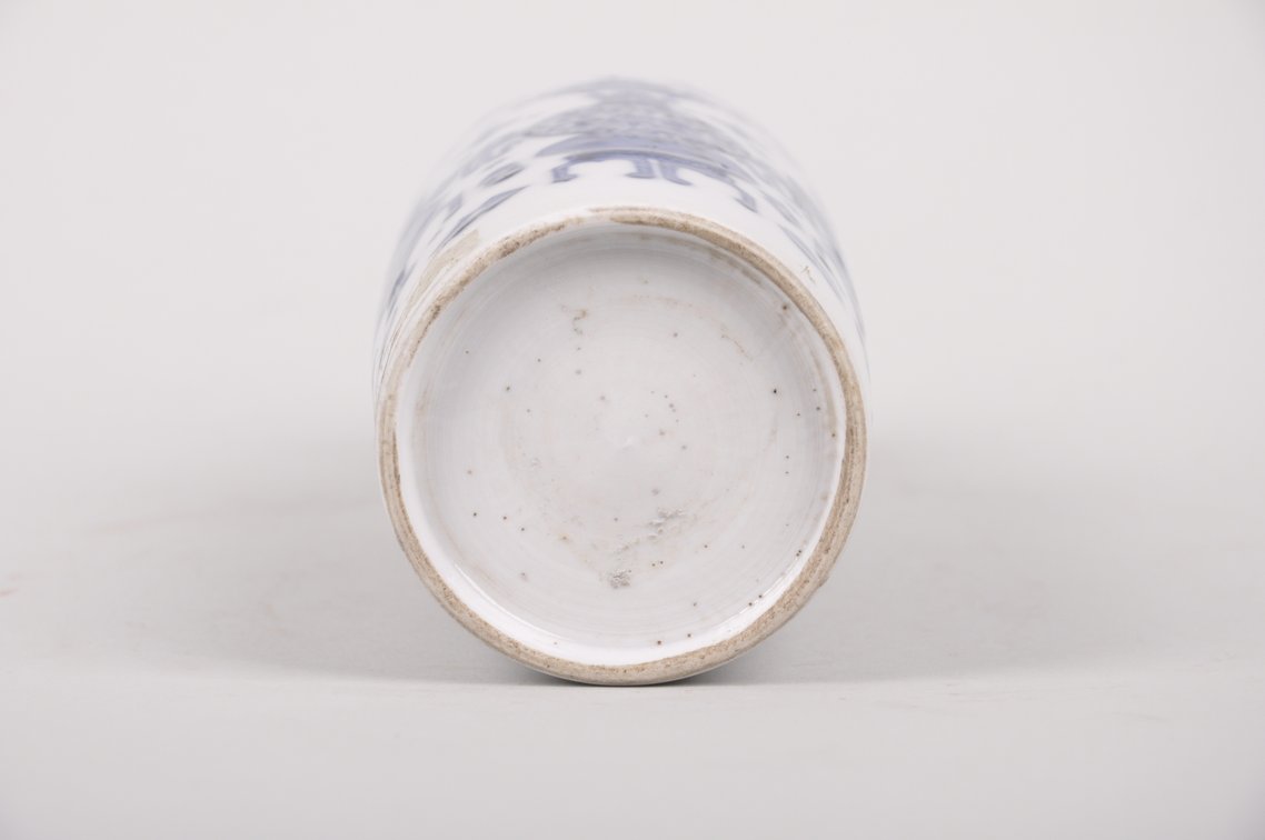 Blue and White Porcelain Vase, photo 6 of 7