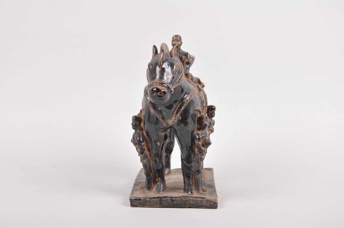 Tang Dynasty 618-907 AD Horse and Riders Sculpture, photo 2 of 7