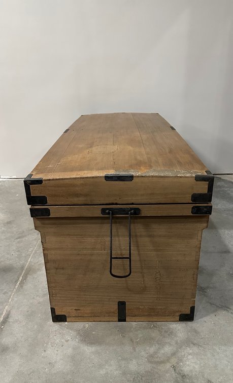 Japanese Kimono Wedding Cermonies Storage Chest 1900, photo 19 of 19