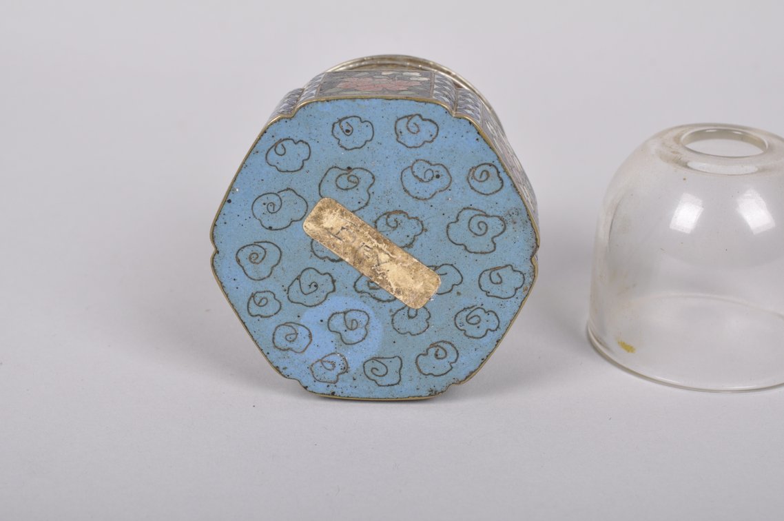 Chinese Cloisonne Table Top Oil Lamp, photo 6 of 8
