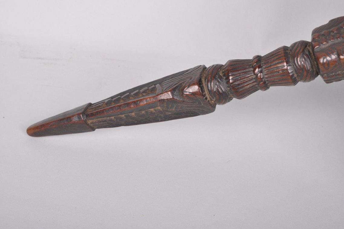 Indonesian Wooden Batak Kulcapi lute and a Nepal Drum, photo 5 of 18