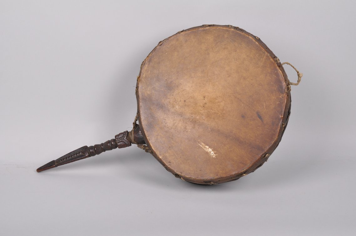 Indonesian Wooden Batak Kulcapi lute and a Nepal Drum, photo 7 of 18