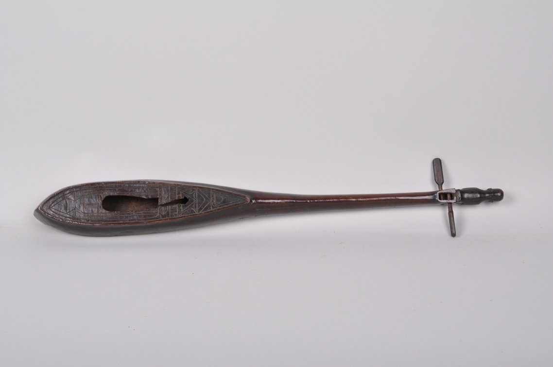 Indonesian Wooden Batak Kulcapi lute and a Nepal Drum, photo 15 of 18